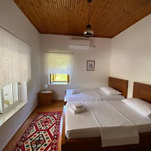 https://old-town-hotel-gjirokaster.albaniahotels.org
